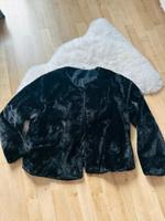 Teddy Jacke schwarz, wie neu, Gr. XL Übergang hoher NP Frankfurt am Main - Harheim Vorschau