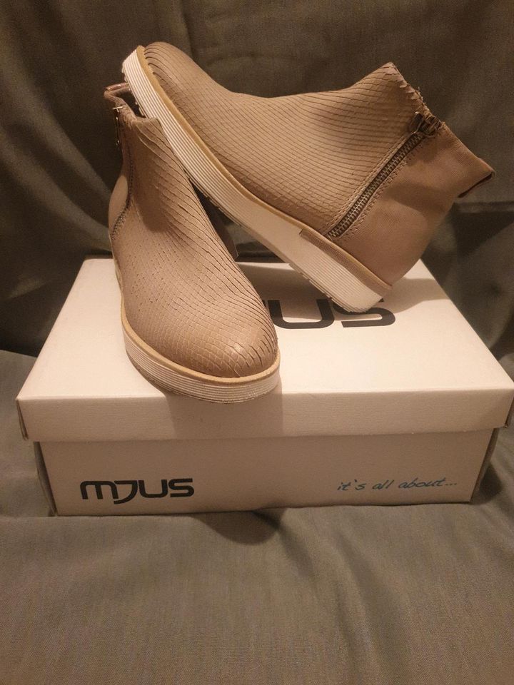 MJUS Stiefelette 38 NEU Stiefel Sabbia beige in Magdeburg