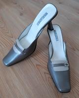 MADELEINE Sabots / Mules / Pantoletten, Echtleder, Gr. 39, NEU! Bayern - Weidenbach Vorschau