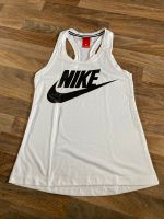 NIKE Top/ Shirt Gr xs Hessen - Baunatal Vorschau