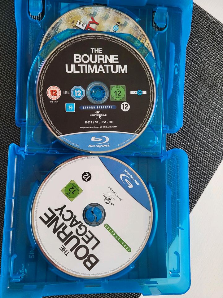 Bourne Identität DVD Blue Ray Set 4 Stk in Kaufungen