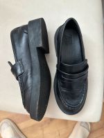 Leder Loafers Schuhe für Mädchen, Slipper Zara 32 Sachsen-Anhalt - Magdeburg Vorschau