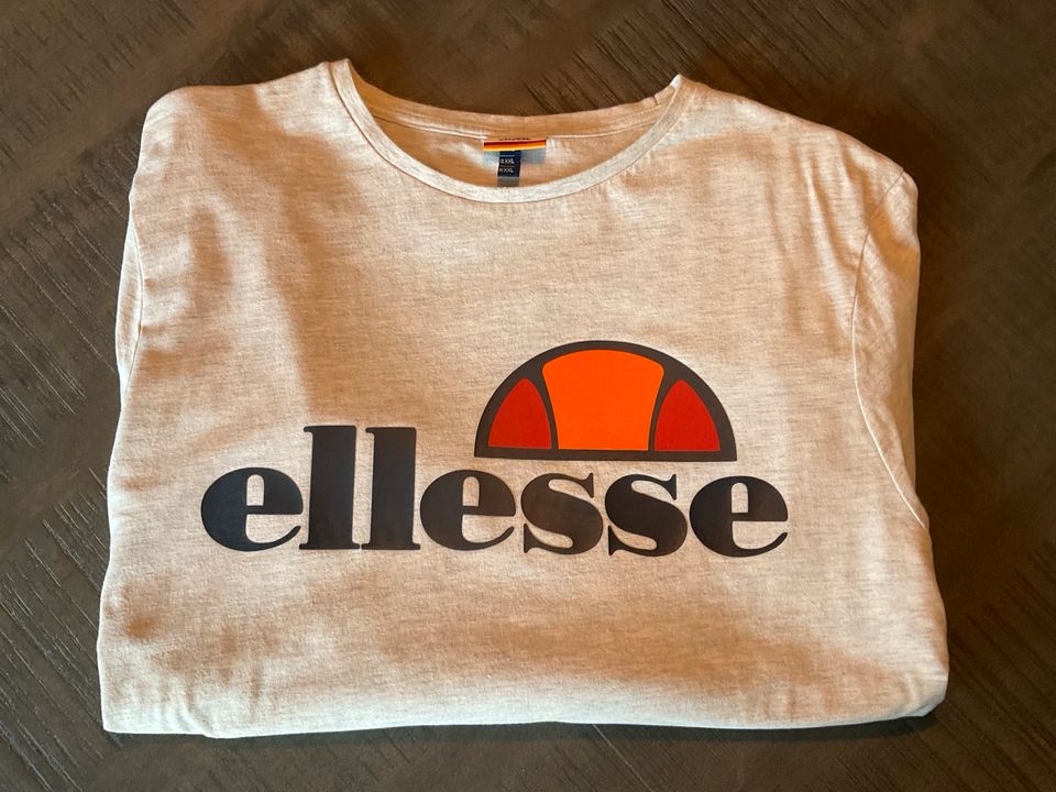 Original Ellesse Longsleeve/Langarmshirt Gr. XXL Grau in Schenefeld