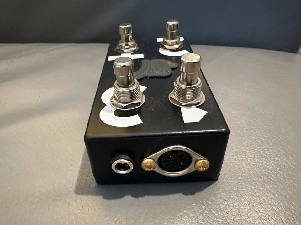 StringVelocity Midi Sv 4 button for Line 6 HX Stomp-geniales Teil in Hermeskeil