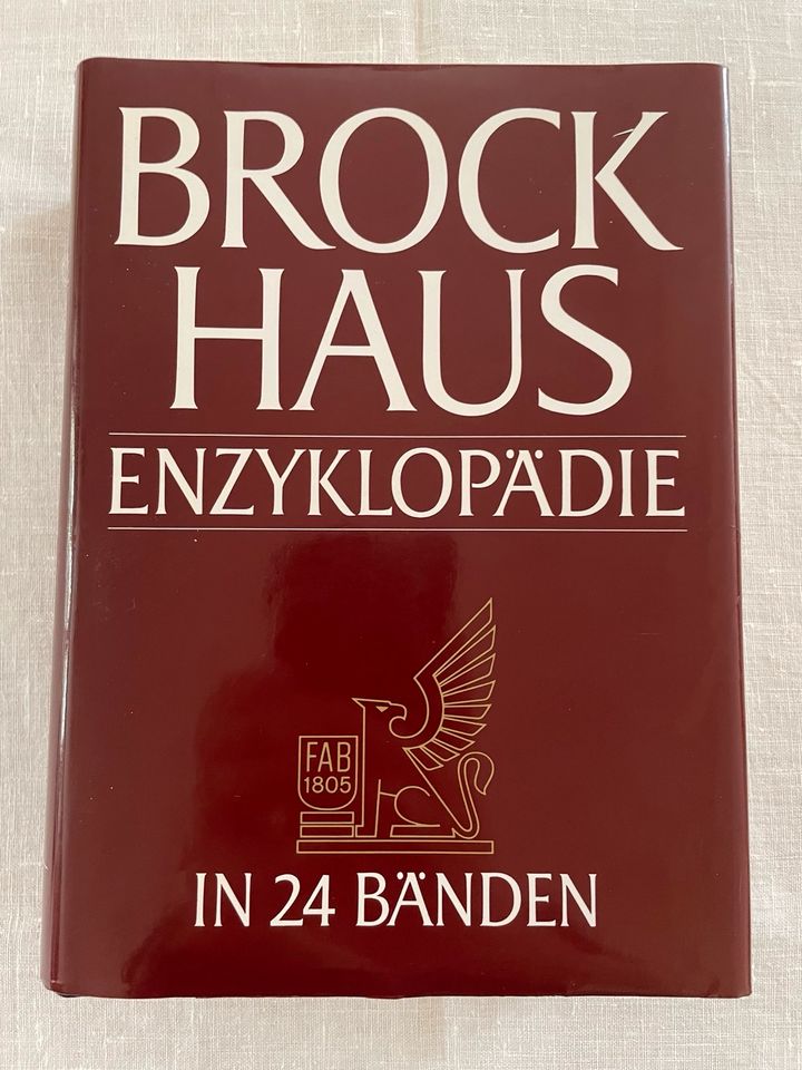 BROCKHAUS ENZYKLOPÄDIE 24 Bände mit Goldschnitt. in Freiburg im Breisgau