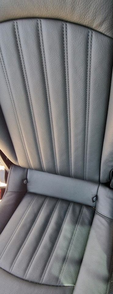Ledersitze Vollleder Comfort-Sitze Mercedes Viano s.g. Zustand in Burg
