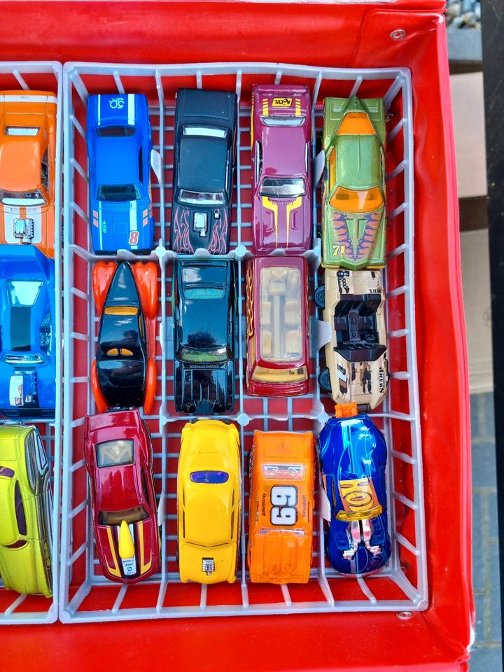 Hotweels hot wheels konvolut je Fahrzeug 1€ (kein matchbox siku) in Wankendorf