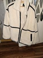 verk.eine weiß /schwarze jacke in gr.xl Nordrhein-Westfalen - Moers Vorschau