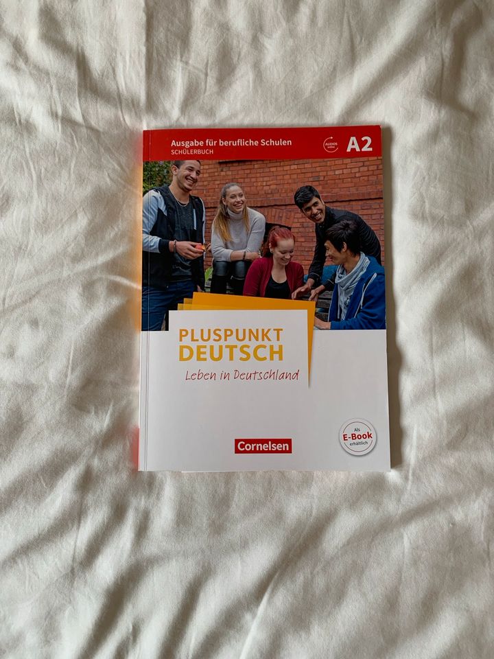 PLUSPUNKT DEUTSCH Leben in Deutschland Niveau A2 Schülerbuch in Stuttgart