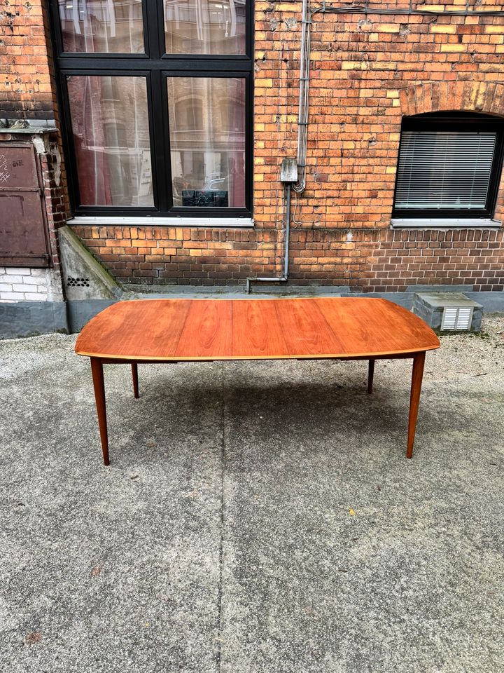 Esstisch erweiterbar > 210cm Teak Tisch danish Design Vintage Esszimmertisch Teakholz Dänemark 60er Retro in Berlin