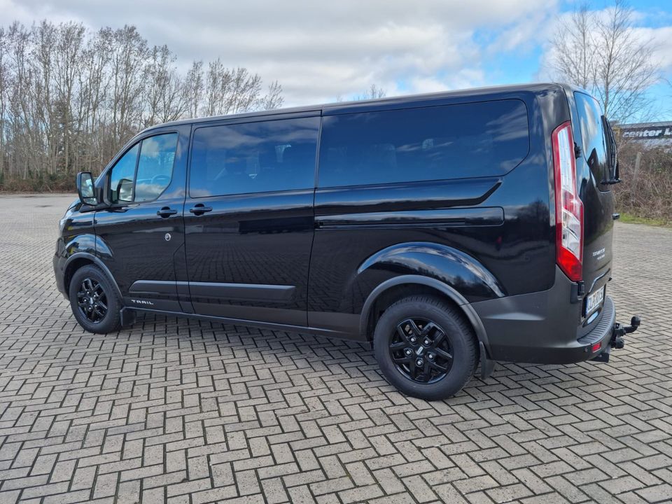 Ford Transit Custom Trail L2 Navi 9 Sitze Cam AHK LED in Molbergen