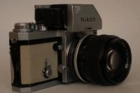 NIKON F Photomic FTn Analog Kamera mit 85mm Objektiv Niedersachsen - Esens Vorschau