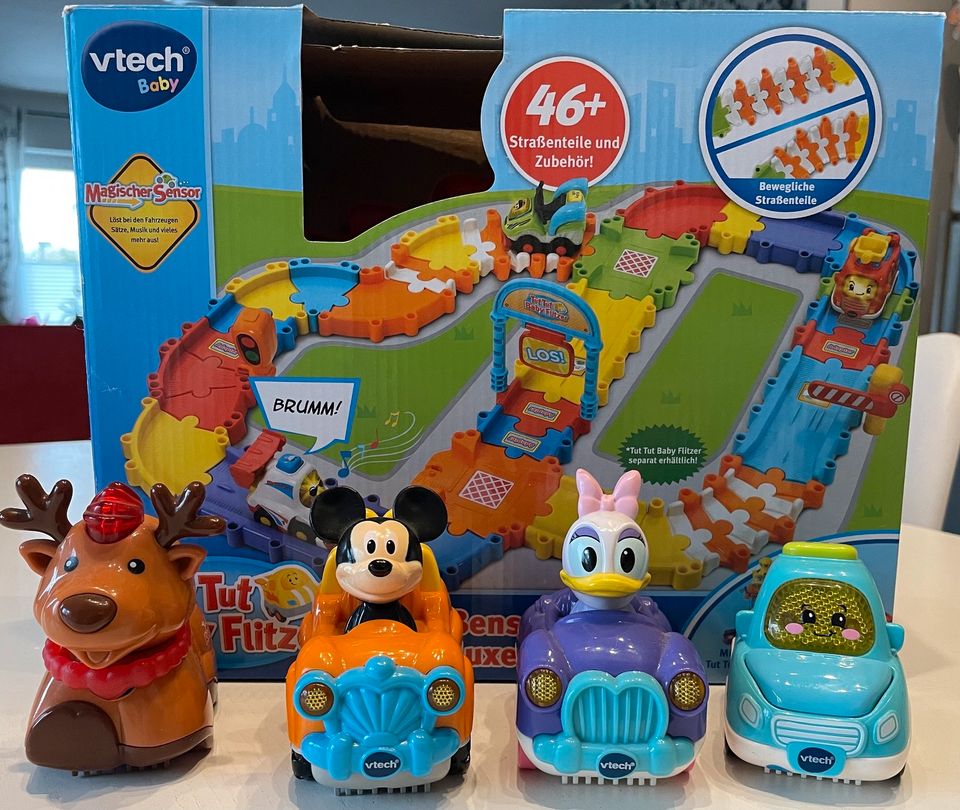 Vtech TutTut Baby Flitzer Straßenset deluxe + 4 Autos in Langenhagen