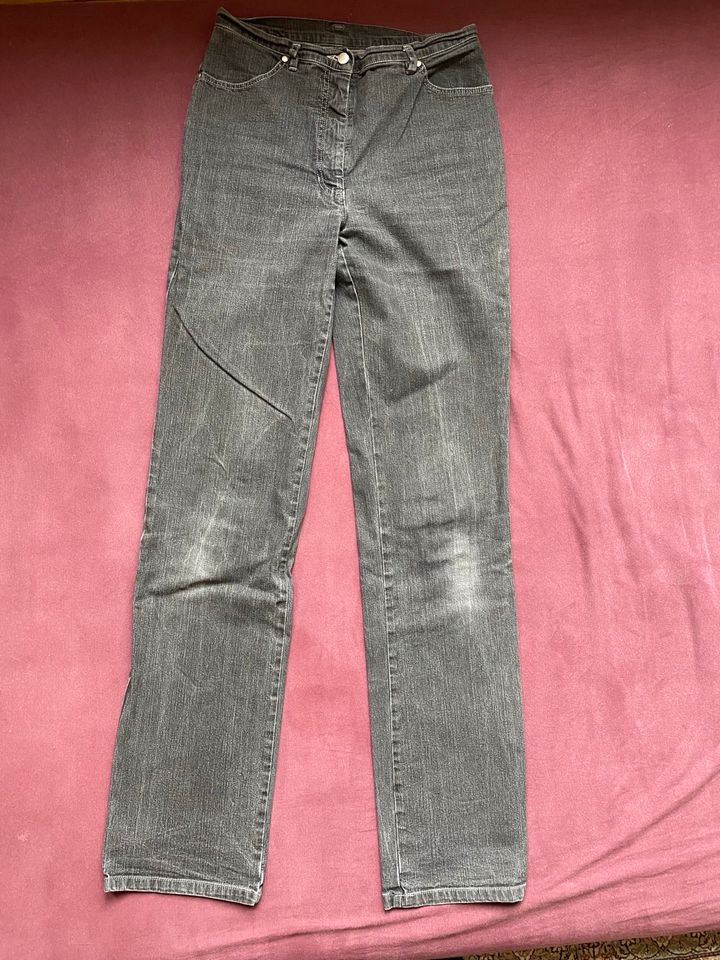 Jeans von Egü, Langgröße 40 (80), wie Long Tall Sally in Hannover