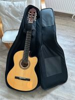 Gitarre mit Tasche Bremen - Schwachhausen Vorschau