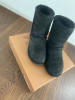 UGG classic schwarz Größe 37 Bielefeld - Heepen Vorschau