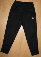 Adidas Trainingshose schwarz Gr. S Zustand Top. Nordrhein-Westfalen - Lage Vorschau