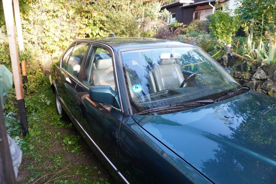 BMW 730i E32 - Leder LPG 1990 in Neusäß