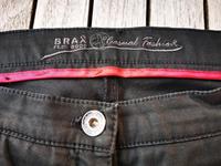 Brax Jeans lang, schwarz, W36 L32 neuwertig Bayern - Erding Vorschau