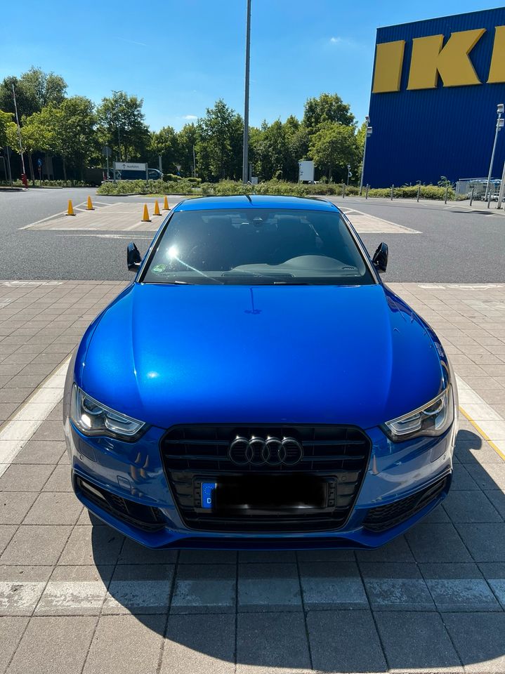 Audi A5 3.0 TDI Coupé in Kassel