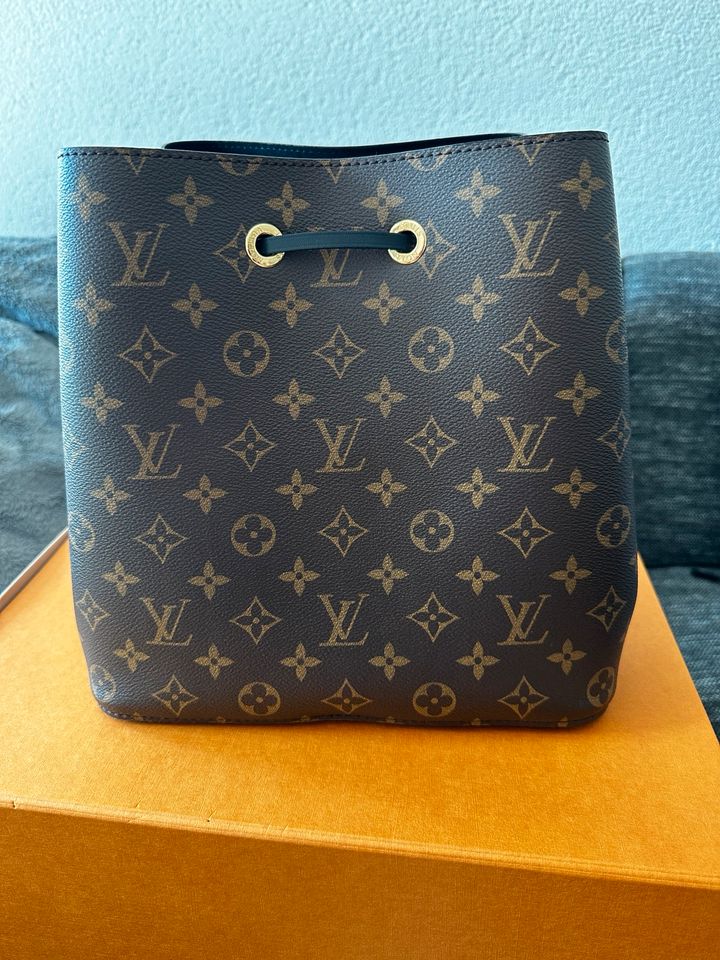 Louis Vuitton NéoNoé inkl. Organizer und Rechnung / wie neu! in Esslingen