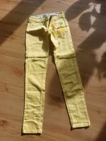 Gelbe desingual Jeans Hessen - Eppstein Vorschau