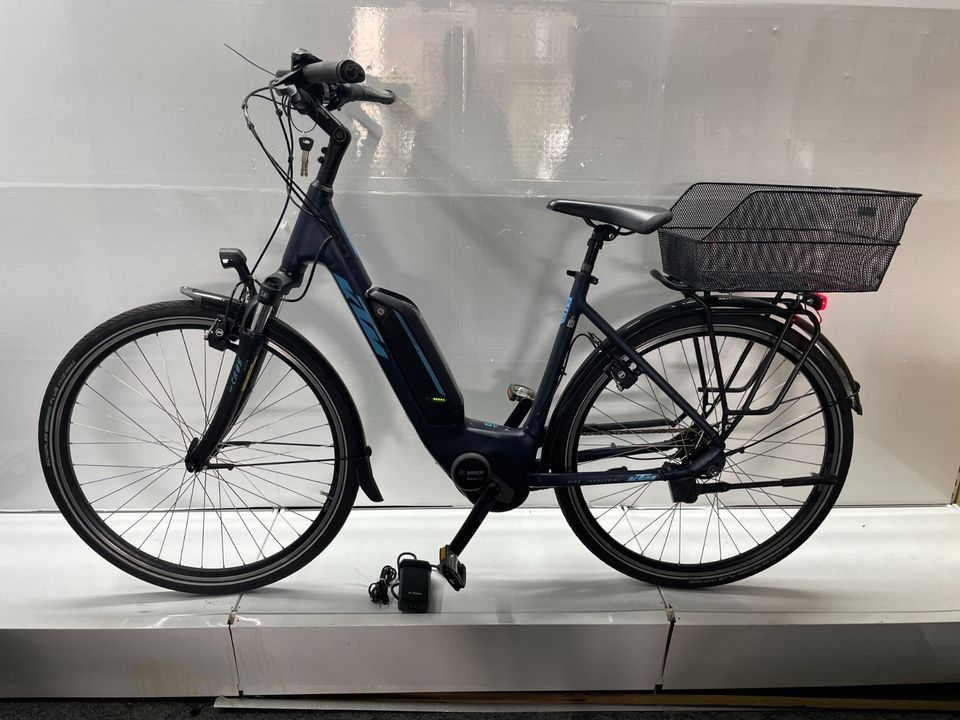 KTM Central 7 RT Damen E-Bike 28" Bosch Active Line 7 Gang Naben in Wunstorf