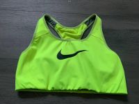 Nike Sport Top Bustier Gr 34 / 36 neongrün Niedersachsen - Edewecht Vorschau