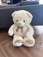 Kuscheltier Teddy, Bär, rieisig Schleswig-Holstein - Ammersbek Vorschau