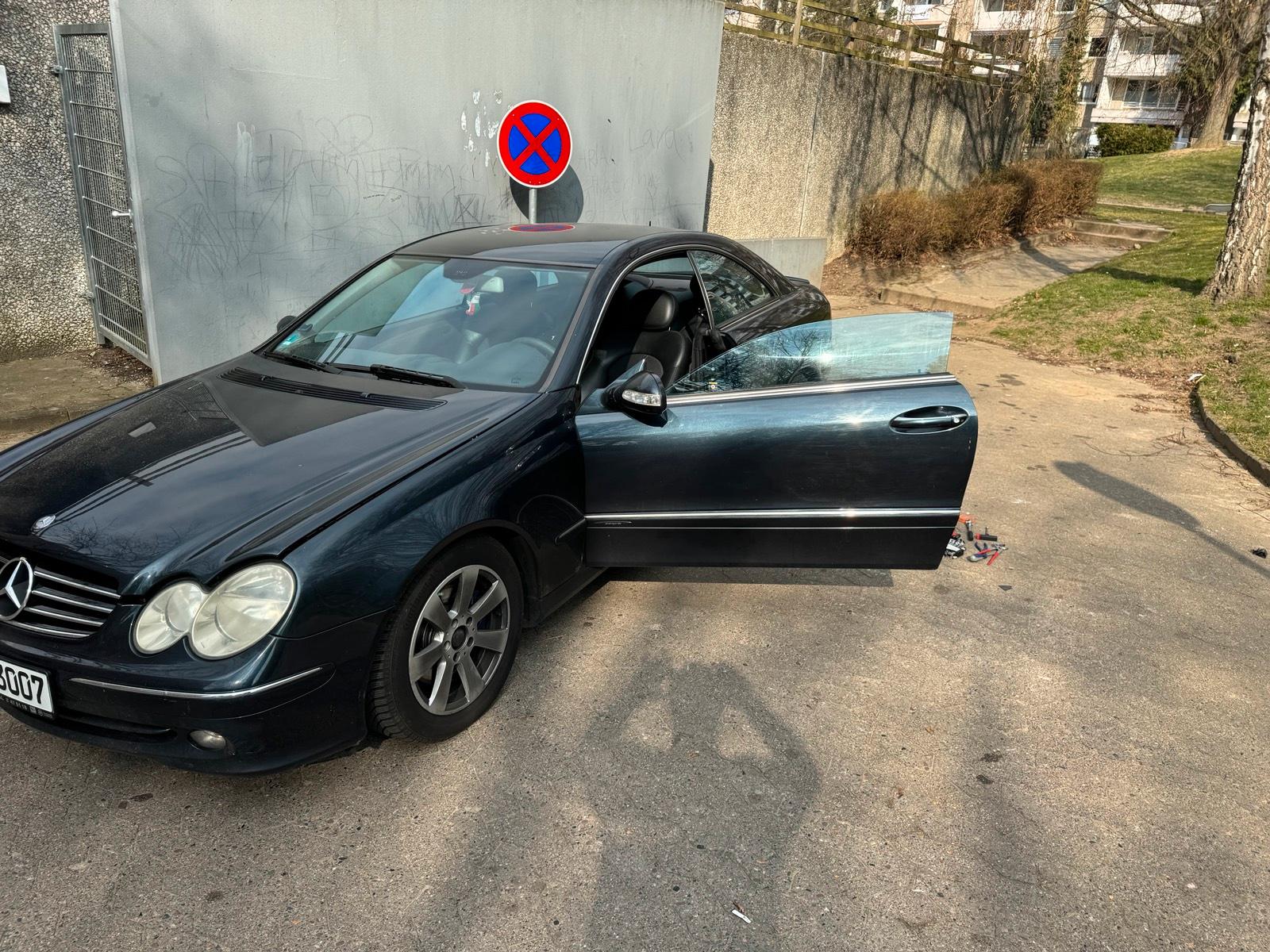 Abbildung des Autos Mercedes clk 2.7 cdi Das…