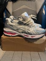 Asics Gel Kayano 14 Creme Rosa Essen - Essen-Borbeck Vorschau