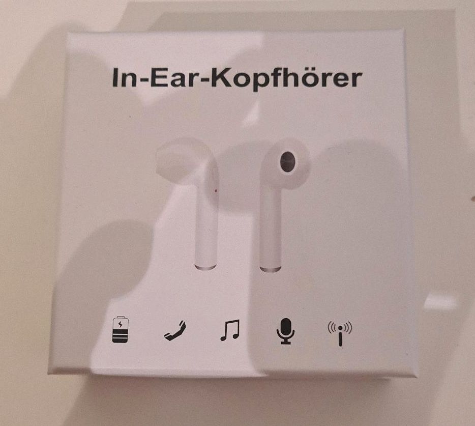 Kopfhörer In-Ear Bluetooth  NEU Unbenutzt in Calberlah