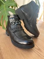 Stiefelette Damen Schuhe schwarze Boots Größe 37 Kr. München - Höhenkirchen-Siegertsbrunn Vorschau