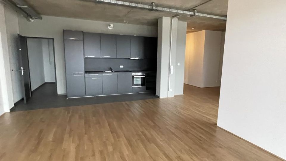 Lofttraum im Tabakquartier. Hochwertig ausgestattet mit abgegrenztem Schlafbereich. in Bremen