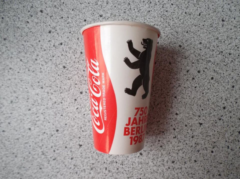Coca-Cola Coke Einweg-Becher 1987 Berlin Bär, unbenutzt in Hamburg