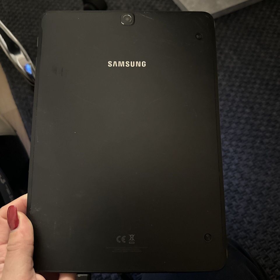 Samsung Galaxy Tab S2 SM-T813 32GB, WLAN, 24,6 cm (9,7 Zoll) Schw in Hürth