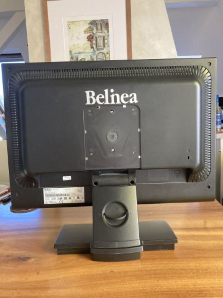 PC-Monitor Belinea 2225 S1W  22 Zoll in Braunschweig