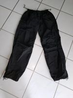 Bershka Parachute Pants Gr. M wie neu Nordrhein-Westfalen - Ennigerloh Vorschau