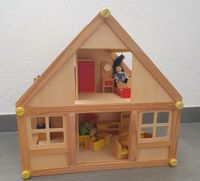 Holzpuppenhaus mit Einrichtung/ Puppenhaus/ Spielhaus Sachsen - Schneeberg Vorschau