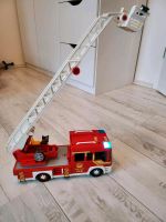 Feuerwehrauto Playmobil mit Licht u. Sound Niedersachsen - Groß Oesingen Vorschau