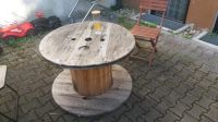 Runder Biertisch aus Kabeltrommel ; Garten - Tisch Holz Bayern - Ingolstadt Vorschau