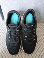 Skechers Sneakers Damen schwarz  Größe 38 Hessen - Fernwald Vorschau