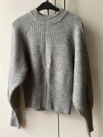 Damenpullover ginatricot Grösse XS Düsseldorf - Unterbach Vorschau