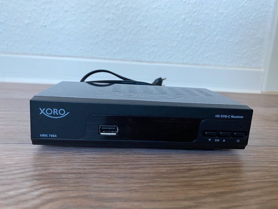 Xoro Receiver HRK 7664 in Rostock