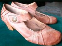 ANNIE G. Pumps 39 Schuhe Ballerina Sneaker rosa Echtleder altrose Sachsen - Schöpstal Vorschau