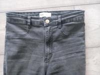 Zara Röhrenjeans Stretch Gr 36 grau Nordrhein-Westfalen - Mettmann Vorschau