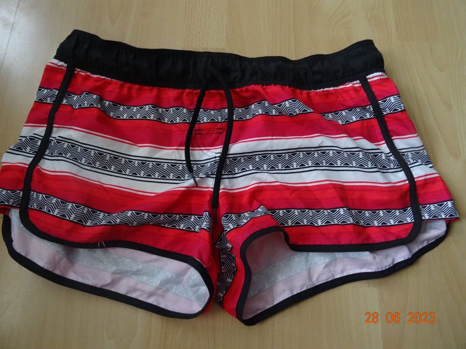 Damen Badeshorts M/L in Neustadt - Buntentor | eBay Kleinanzeigen ist jetzt  Kleinanzeigen