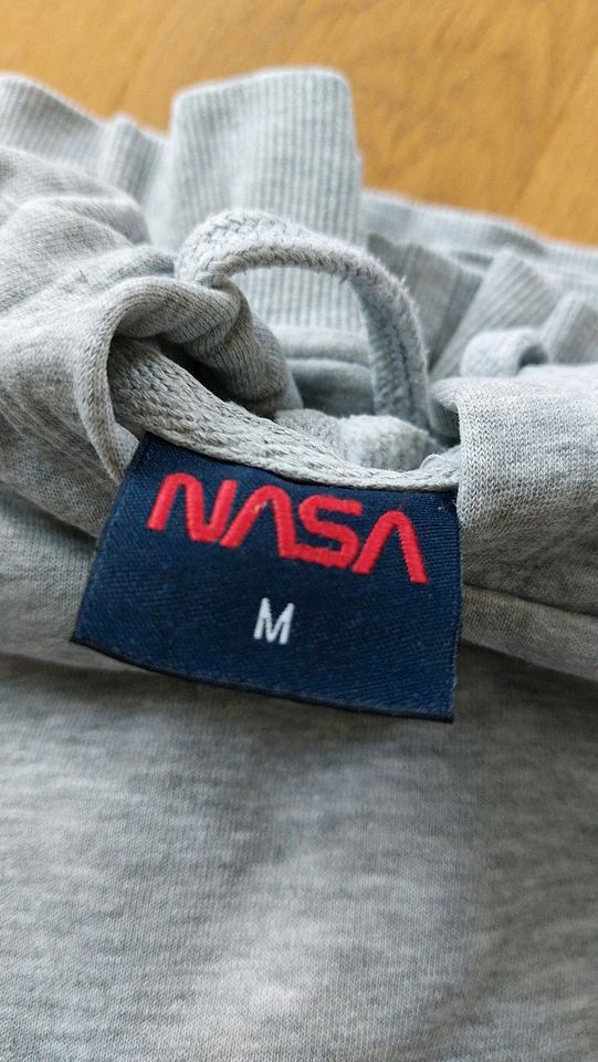 Sweatshirts Hoodie Pulli Peso Champion Nasa Größe S bzw M in Bühl