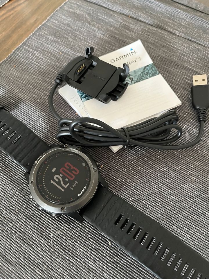 Garmin Fenix 3 GPS-Multisportuhr in Norderstedt