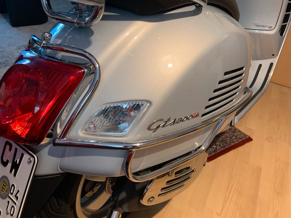 Piaggio Vespa GTS 300 i.e. Touring TÜV neu in Nagold